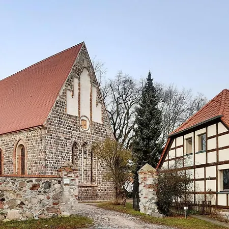 Awesome In Bruessow With Kitchen Holiday home Brussow